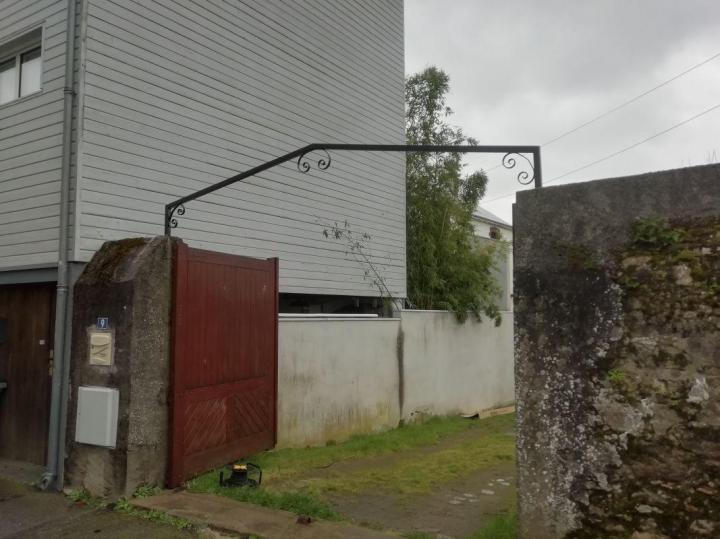 Fabrication et installation de marquise et de pergolas Blain